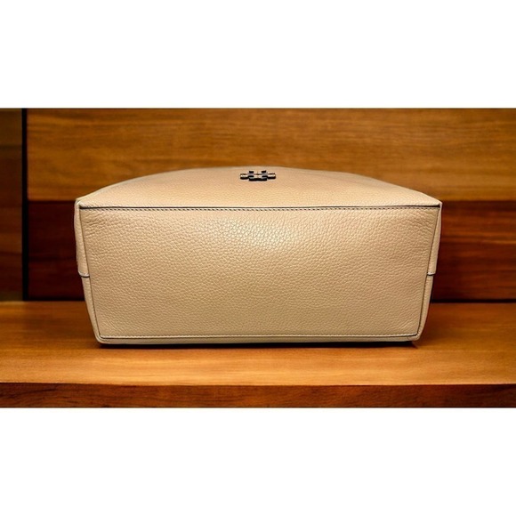 Tory Burch Large Taylor Leather Hobo Bag - Picture 4 of 12